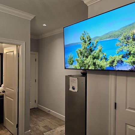 Oscar Inn & 2Bd Family Suite Or Private Room 애버츠퍼드 외부 사진