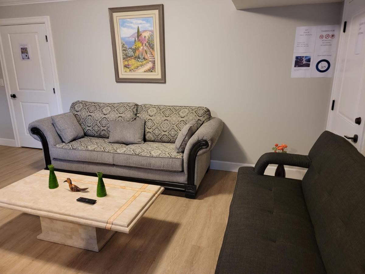 Oscar Inn & 2Bd Family Suite Or Private Room 애버츠퍼드 외부 사진