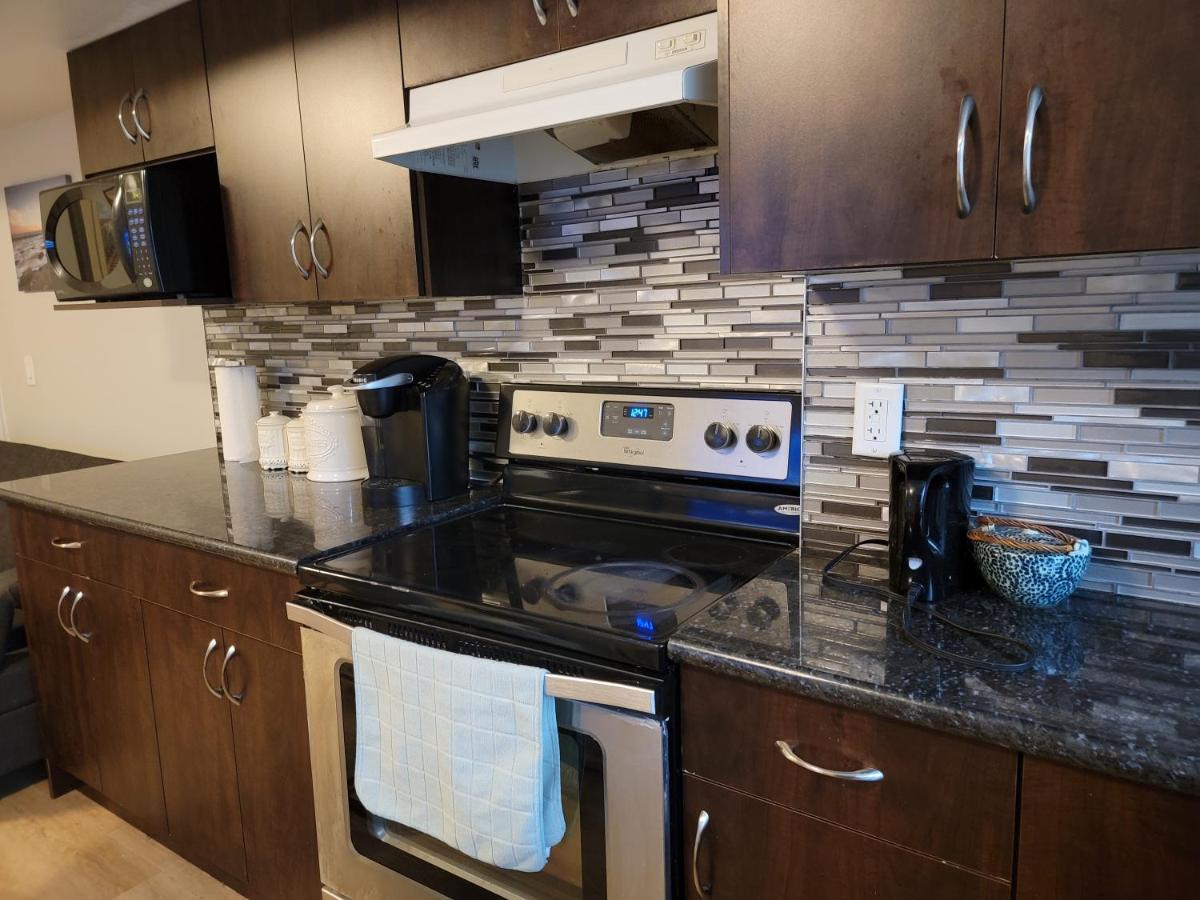 Oscar Inn & 2Bd Family Suite Or Private Room 애버츠퍼드 외부 사진